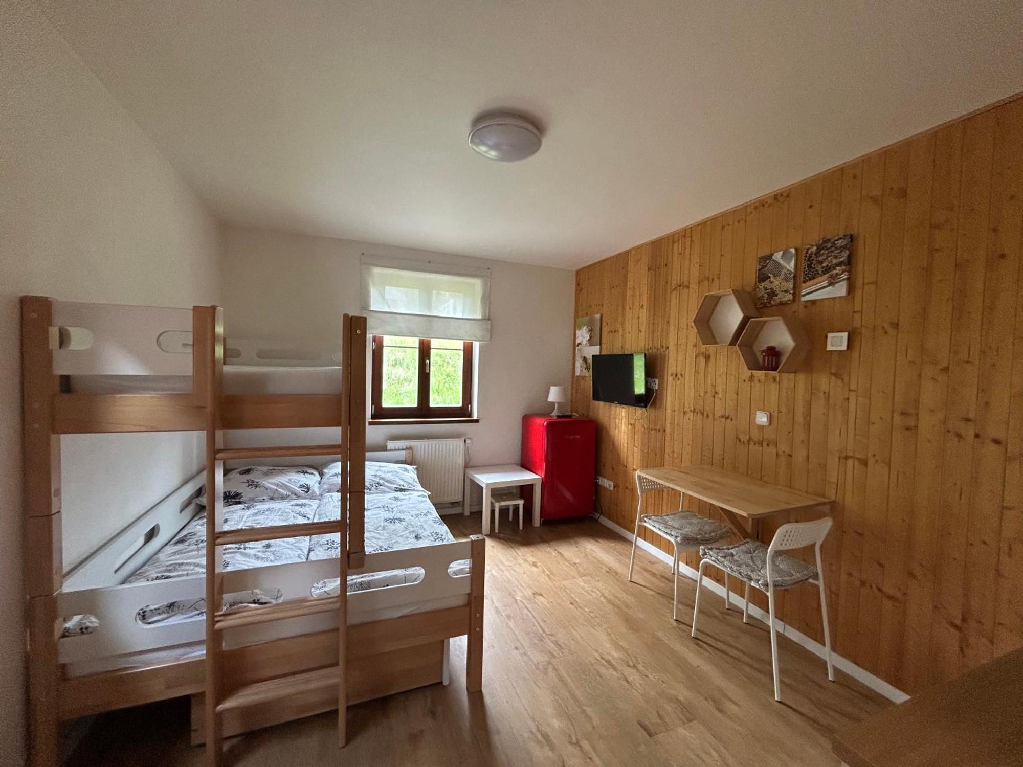 Vceli Chata Mirda Pirda Dolní Moravice Esterno foto